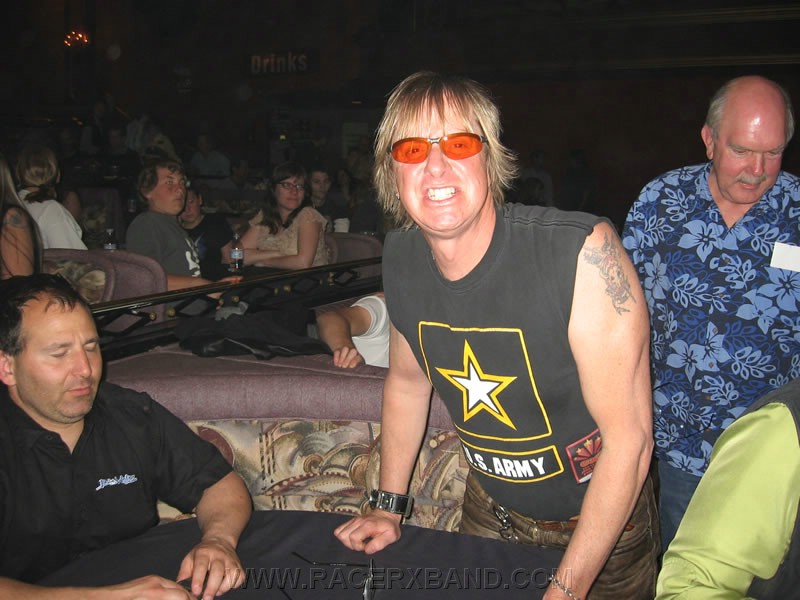 09. Damon and Jeff after Paul's set..jpg