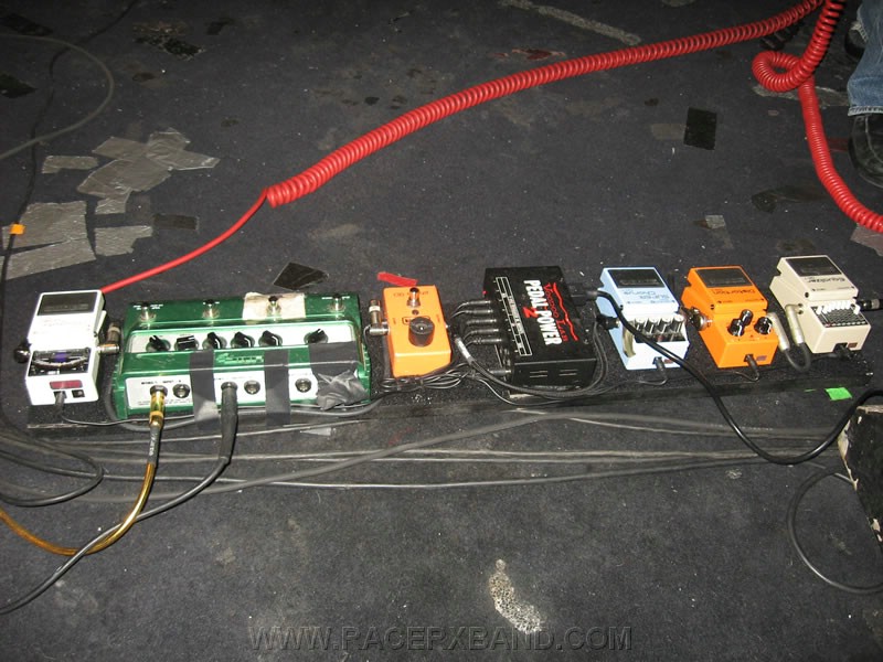 07. Bruce's pedal setup..jpg