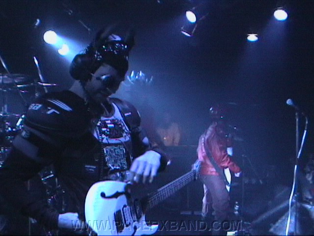 19. Ready to rock..jpg