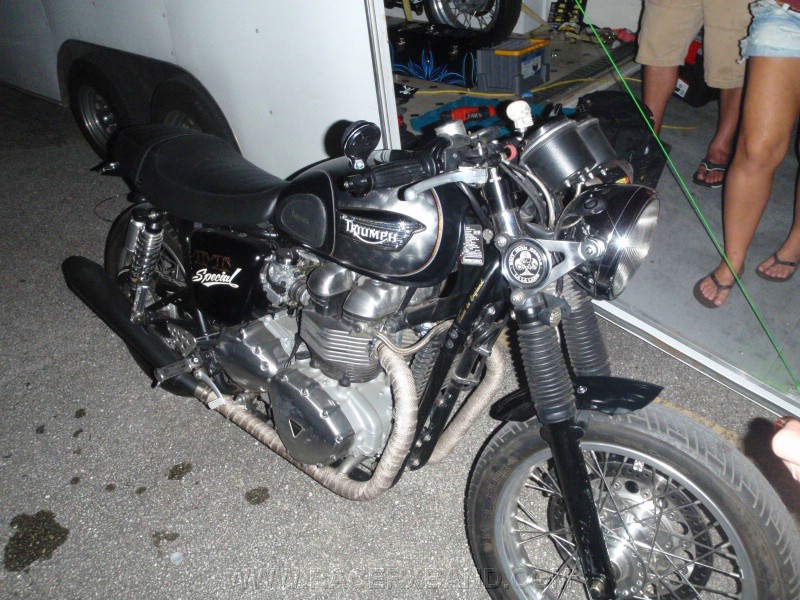 07. Rikki Rockett's awesome bike..jpg