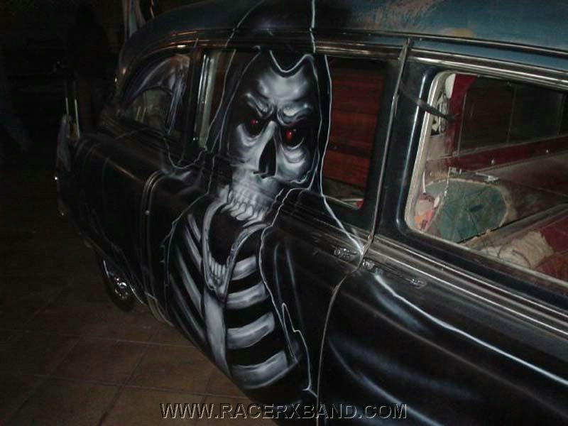 52. Close up of the Grim Reaper on Grave Digger II..jpg