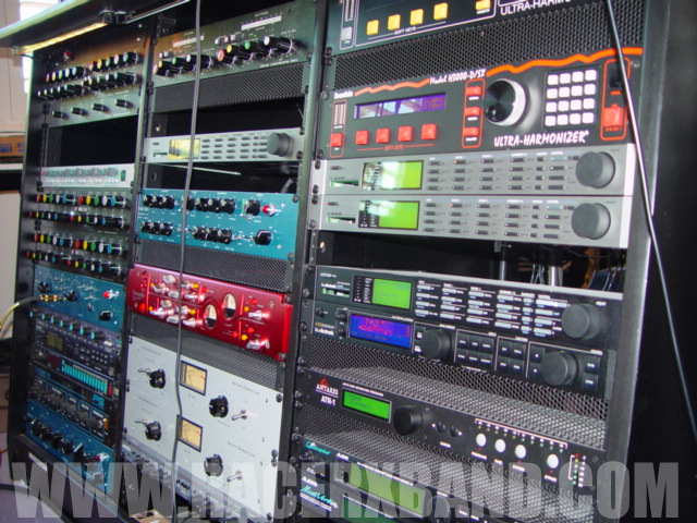 228. studio-rack.jpg